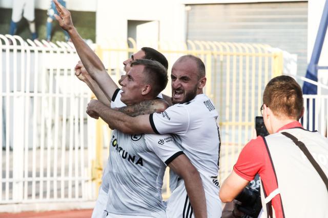 索博斯洛伊：我们现在领先 但赛季还有六个月