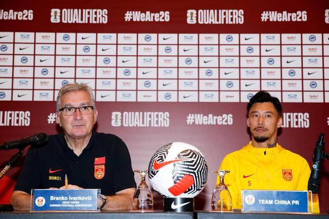 路易斯-迪亚斯未来不明朗，巴黎及巴萨有意引进他